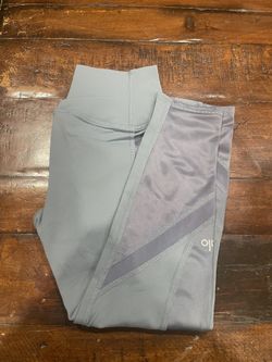Alo Leggings 