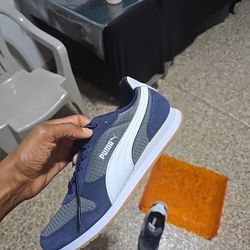 Mens Puma Size 9