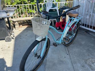 Women's Beach Cruiser Bicycle with Basket Huffy Brand