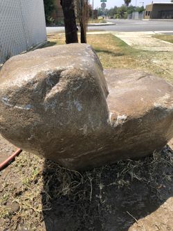 “Lovers rock” Seating Natural Boulder
