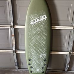 Catch Surf Surfboard 5’6”