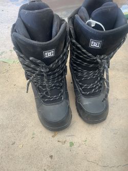 DC Men’s Snowboarding Boots