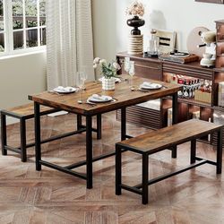 E472 $140  Dining Table Set for 4
