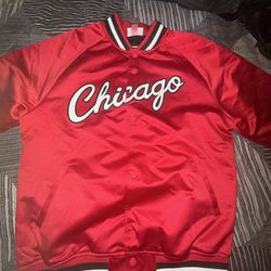 chicago bulls bomber winter jacket mitchell & ness size medium brand new