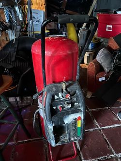 Portable Air Compressor with Tank