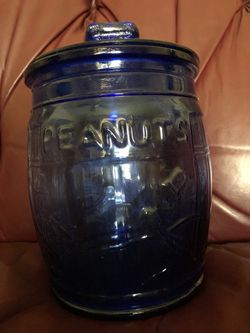 Planters peanuts cookie jar
