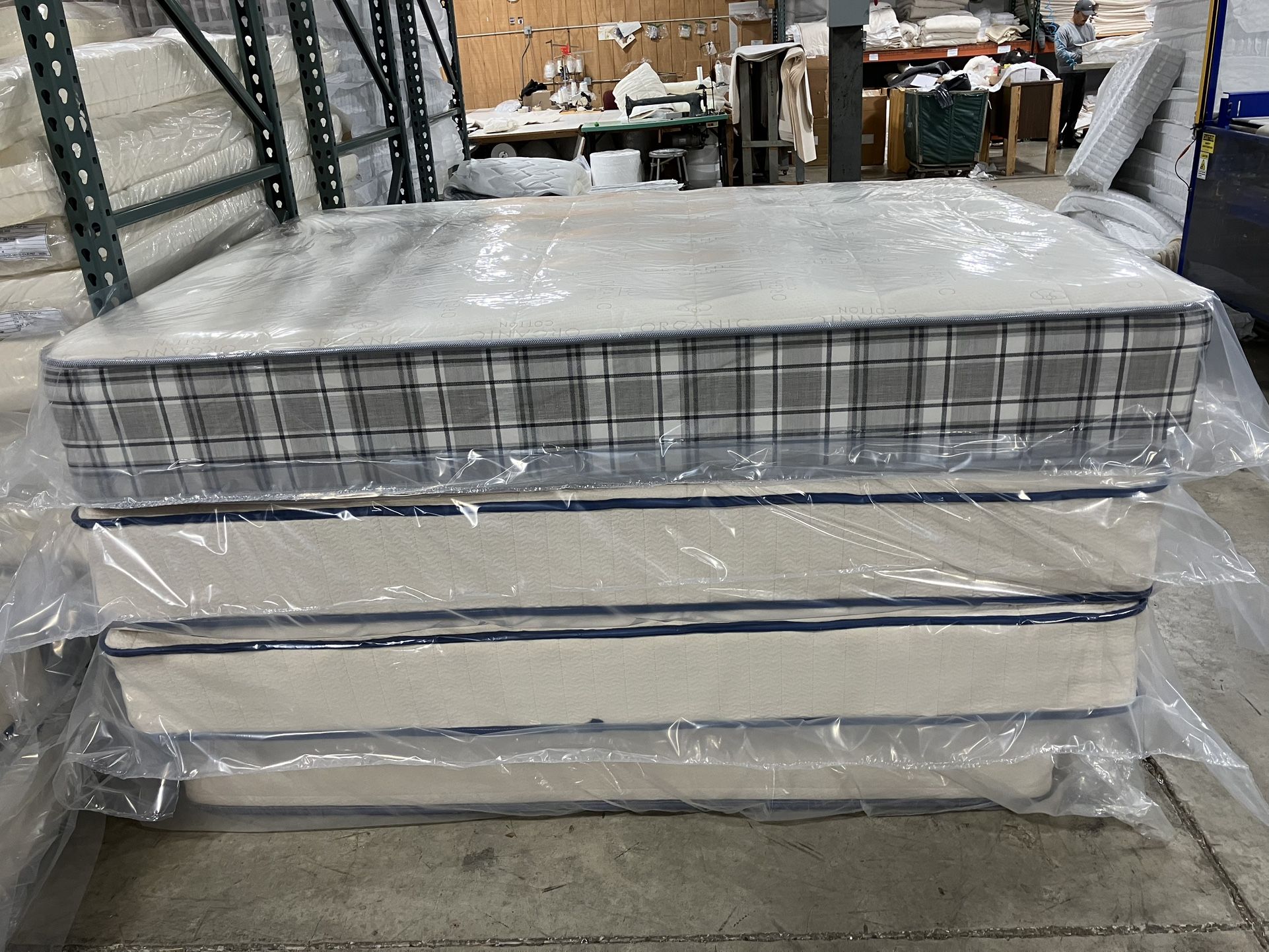 Do You Need A New Mattress? We Have All Sizes Available. Good Quality Affordable Prices. Twin At $99. Halamos Español.