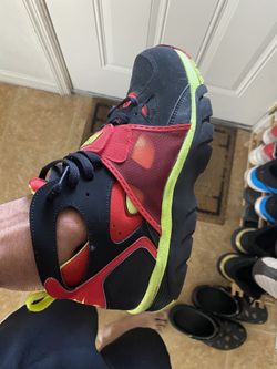 Nikes Size 12