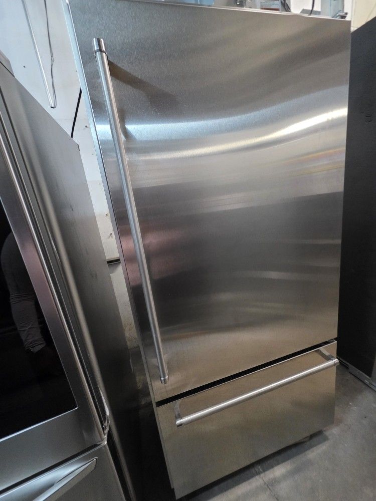 36" KITCHENAID BUILT IN BOTTOM FREEZER STAINLESS STEEL