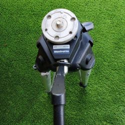 Manfrotto 475B Black Tripod