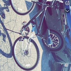 Bike Huffy Dual Suspension ( Everything Works Great)