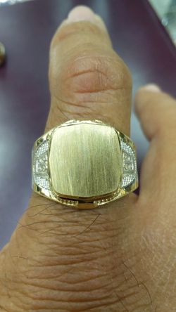 14k Gold Ring 4.6 grams