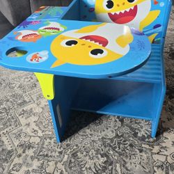 Delta Children Desk- BABY SHARK