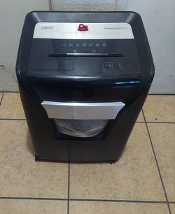 Staples Professional Series SHREDDER model SPL-TMC12A