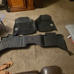 Dodge Ram 1500 Quad Cab Floor Matt's (OEM)