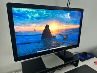 Apple LED Cinema Display, 27-inch (QHD 2560 x 1440)