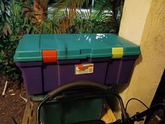 BRAND NEW RUBBERMAID ROUGH TOTE STORAGE BIN 15 FIRM PAID 89