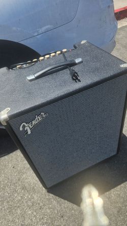Fender Rumble 500 2 x 10-inch 500-watt Bass Combo Amp