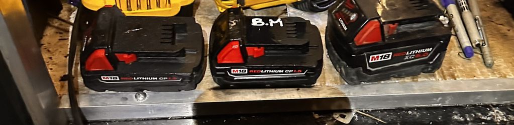 Milwaukee Batteries M18 1.5 Qty 2