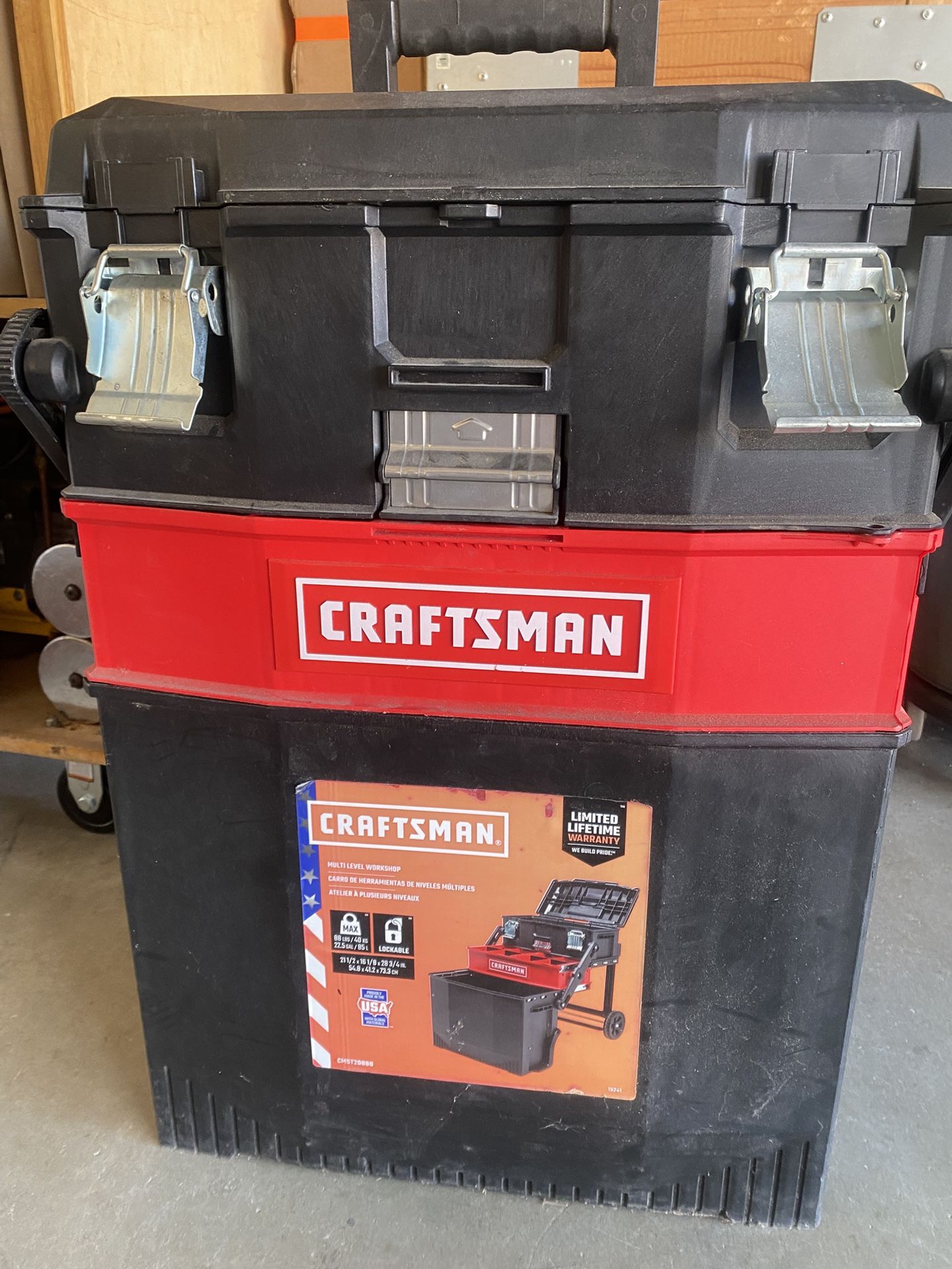 Craftsman Rolling Tool Box