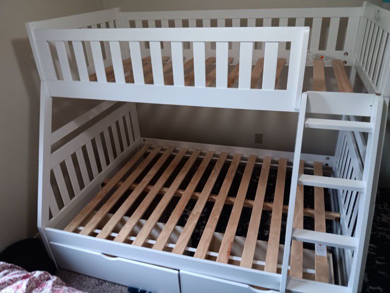 Twin Full Bunkbed With Storage Drawers ( CUSTOMERS PHOTO) 