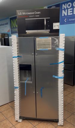 Whirlpool 36β W 28.7 Cu.ft side by side refrigerator