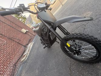 Electric dirt bike (read desc)