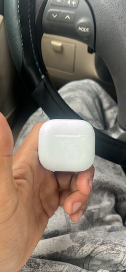 AirPods 4 anc case only