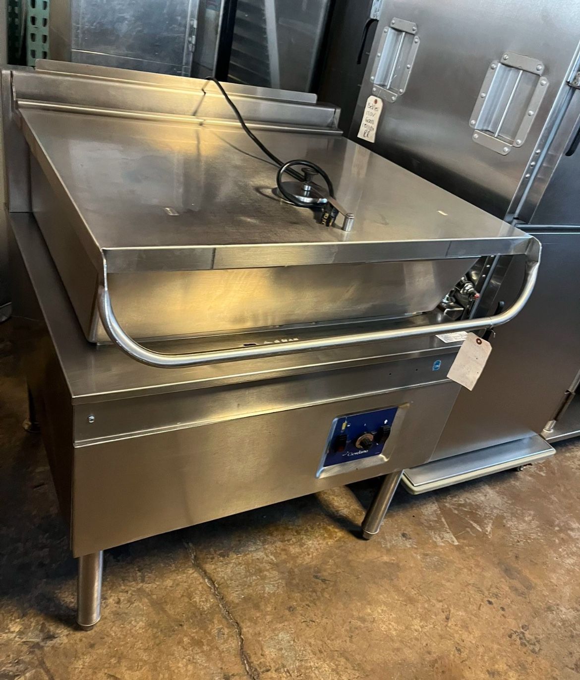 Cleveland Tilt Kettle