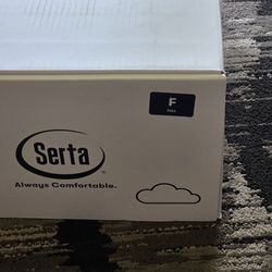 Serta Full mattress set.