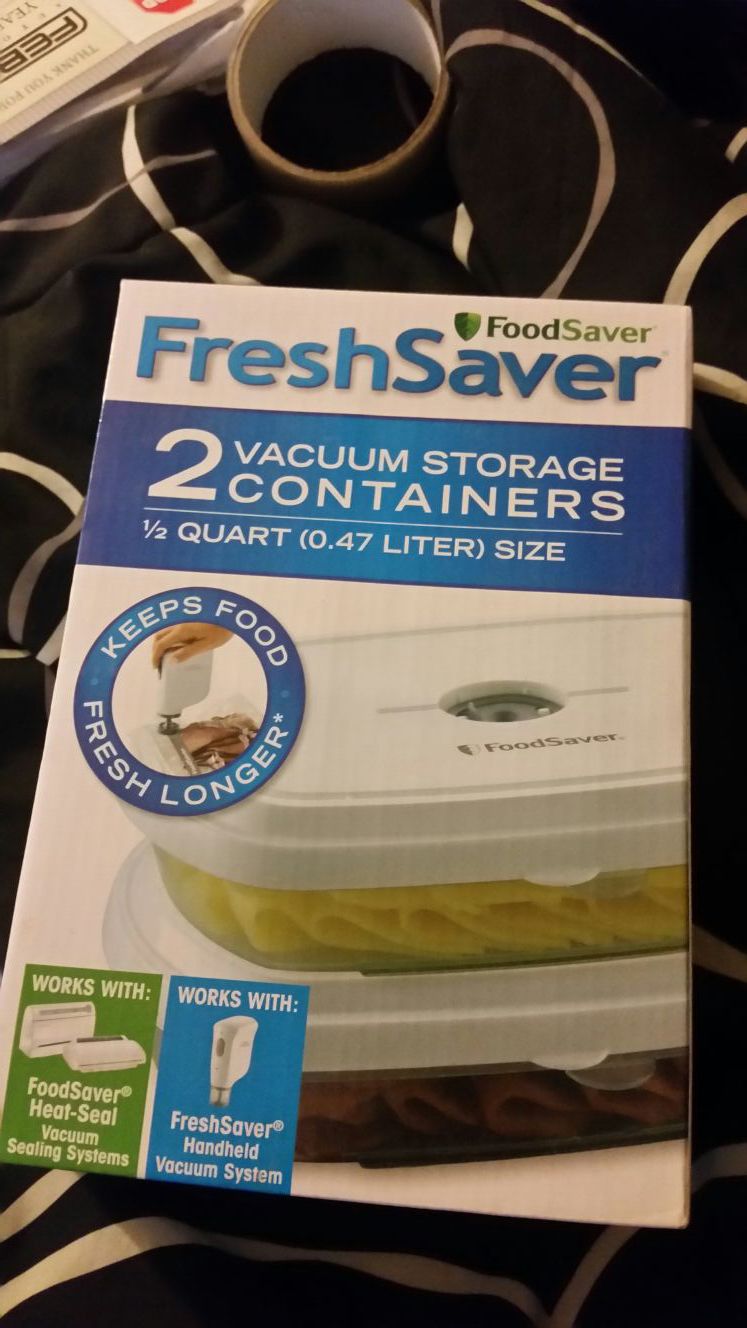 Fresh Saver vacuum storage containers