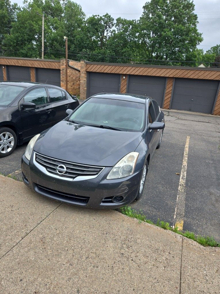 2011 Nissan Altima