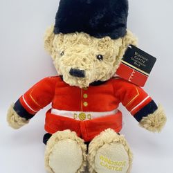 SALE!  WINDSOR CASTLE England Guardsman Bear Plush Royal Collection Trust Purchased at Royal Collection Sho