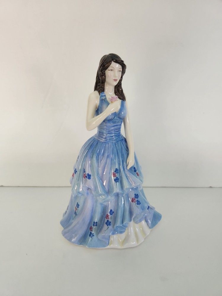 Royal Doulton 9" Pretty Ladies Figurine HN4914 Andrea c2006 Excellent