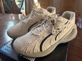 Size 10 - PUMA X POKEMON Inverse Mimiyku