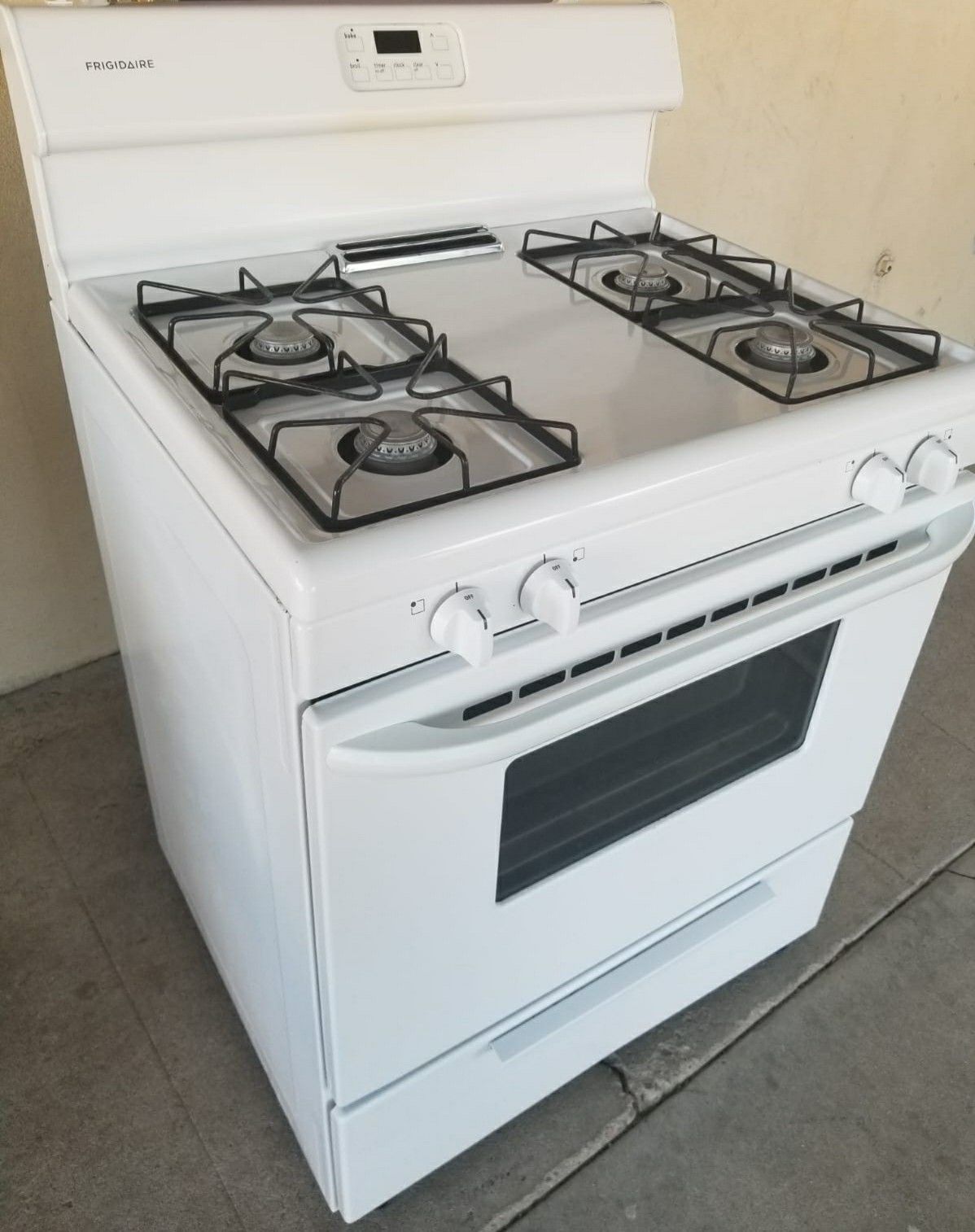 Frigidaire gas stove.