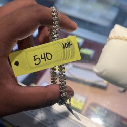 10k Diamond Bracelet 8.8 Grams 