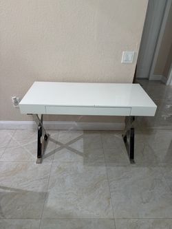 White Modern Desk – $80 TODAY