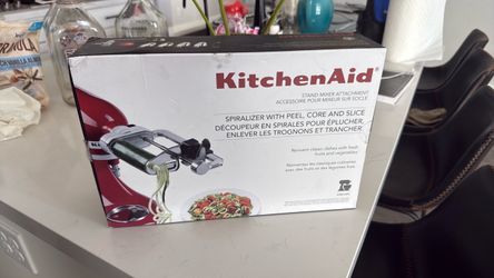 Kitchen Aid mixer attachment Spiralizer