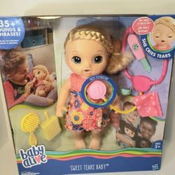 Baby Alive Sweet Tears Baby ~ Blonde Cries & Speaks English/Spanish Doll, Hasbro