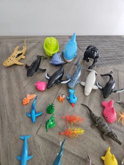 Free Ocean Animal Toy Figures Bundle Lot