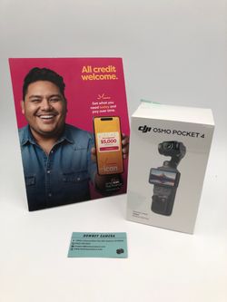 DJI Osmo Pocket 4 Creator Combo