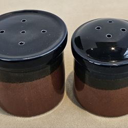 Mikasa Potters Art FIRE SONG PF003 by Ben Seibel 5 Hole Pepper Shaker EXCELLENT 