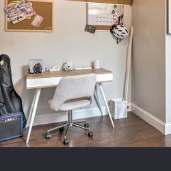 Study Table Or Desk With Revolving Chair