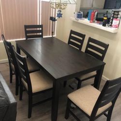 Ashley Brown Casual Kitchen/ Dining Table And Chairs✅ New Brand ✅ Dining Room Set✅ Fast Delivery ✅