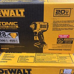 Dewalt Atomic 1/2 Wrench 