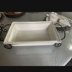 Certified International White BeServing Dish With Wire Rack