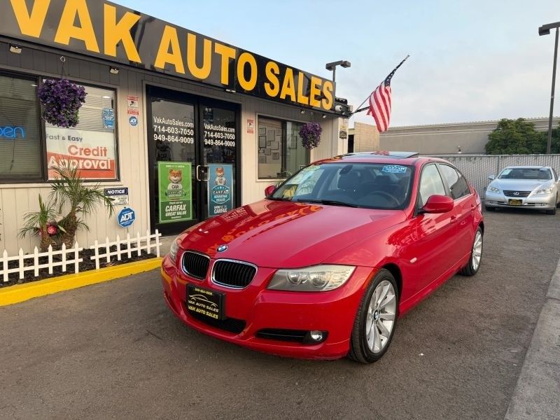 2011 BMW 3 Series 328i Sedan 4DR 