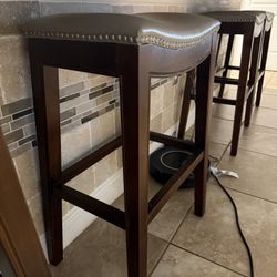 4 Bar Stools