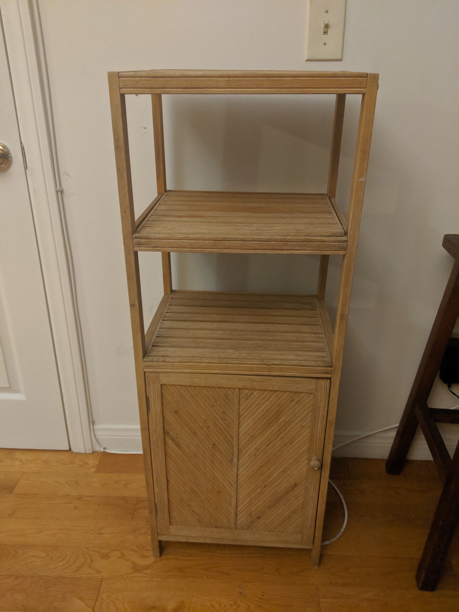 Cabinet/Shelf Unit